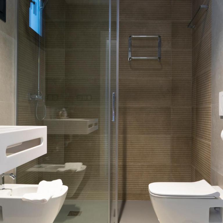 Hotel Playa de la Plata - Habitación Doble Deluxe con vistas laterales al mar - 27
