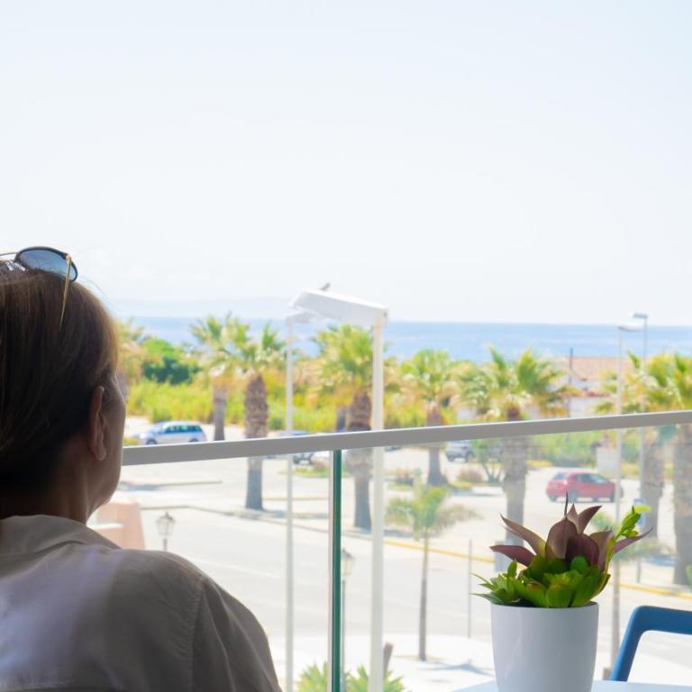 Hotel Playa de la Plata - Habitación Doble Deluxe con vistas laterales al mar - 20