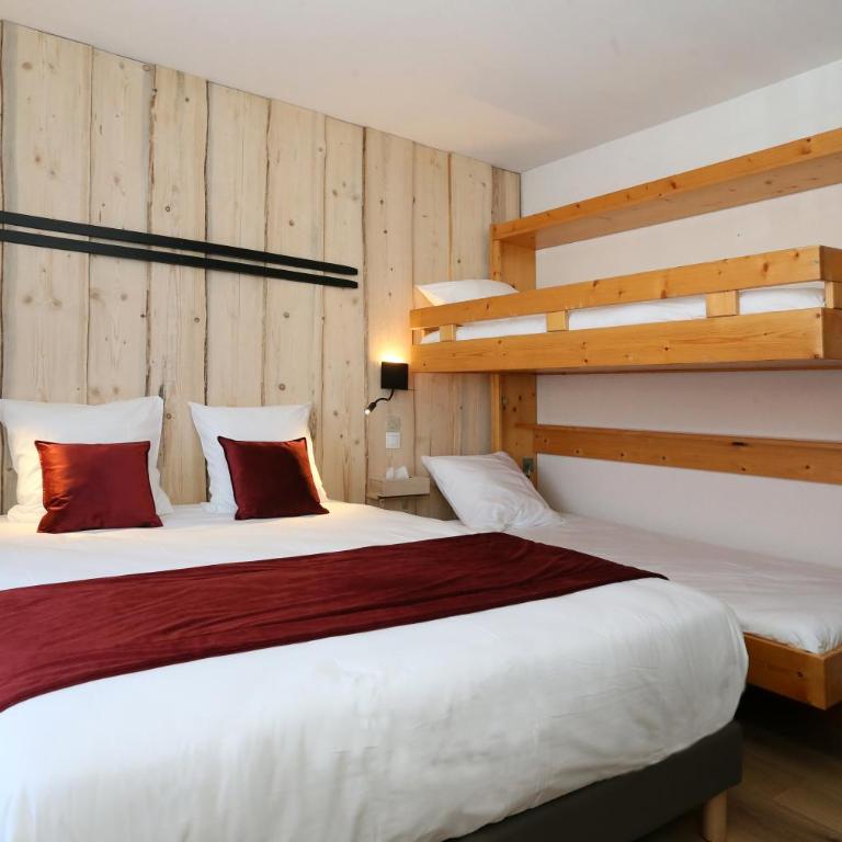 Hôtel Restaurant La Buffe - Chambre Quadruple Classique - 3