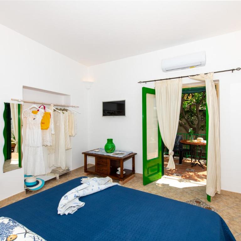YourHome - Casa Marina Positano - Camera Matrimoniale con Terrazza - 12