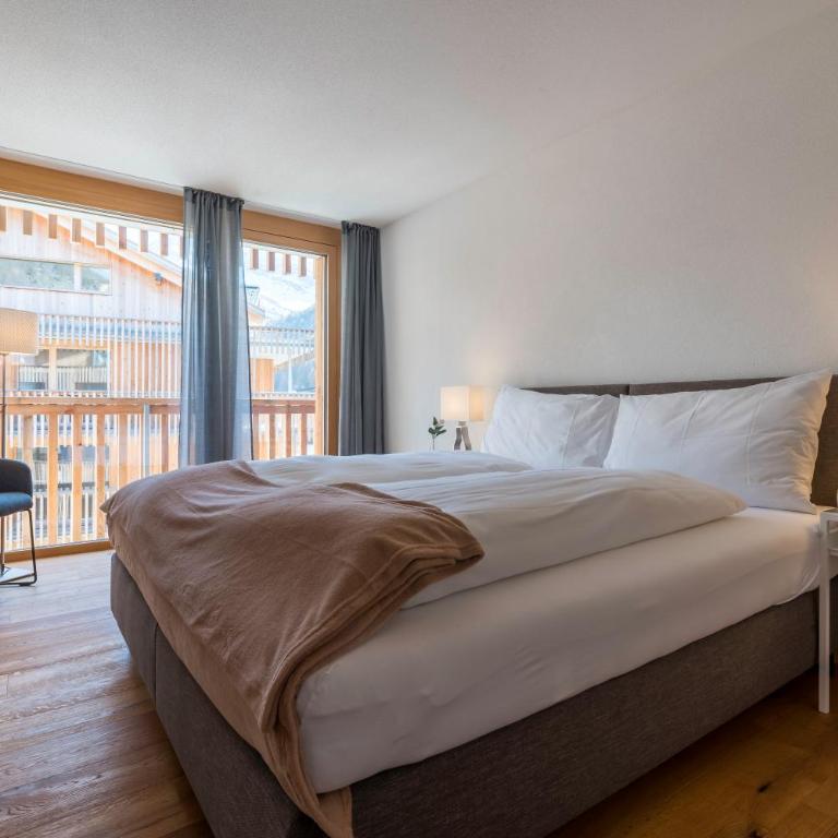 Montela Apartment-Hotel & Resort in the holiday region Saas-Fee Saastal - Apartment mit Blick auf die Berge - 3
