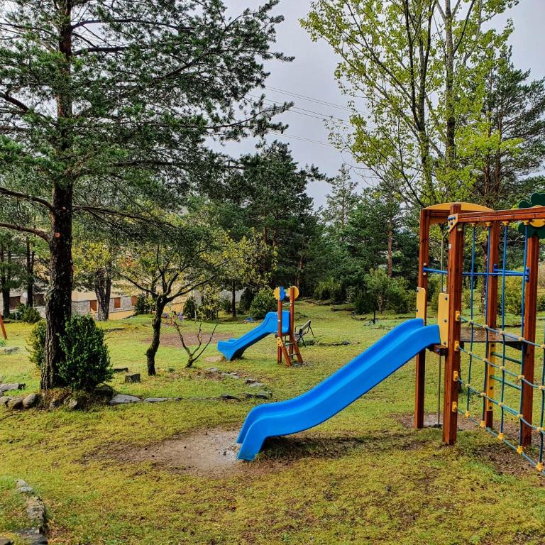 Apartamento de montaña y ESQUÍ en el Pirineo Aragonés, Villanúa - WIFI - Appartamento con 3 Camere da Letto - 20