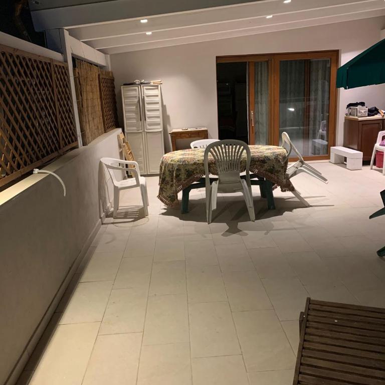 Attico via della Pineta 5 minuti dal mare - One-Bedroom Apartment - 12