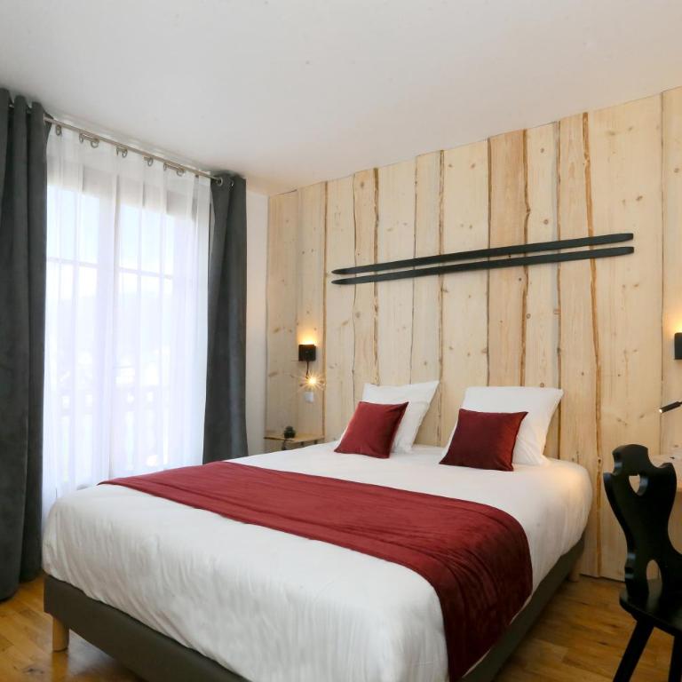 Hôtel Restaurant La Buffe - Chambre Lit Double avec Canapé-Lit - 7
