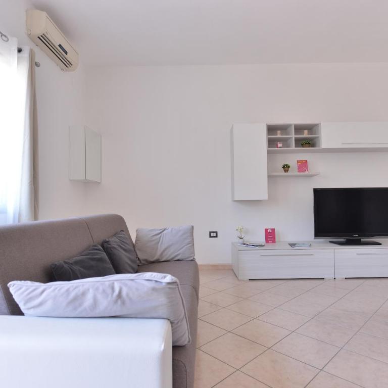IzzHome Lagoon - Appartamento con 2 Camere da Letto - 27