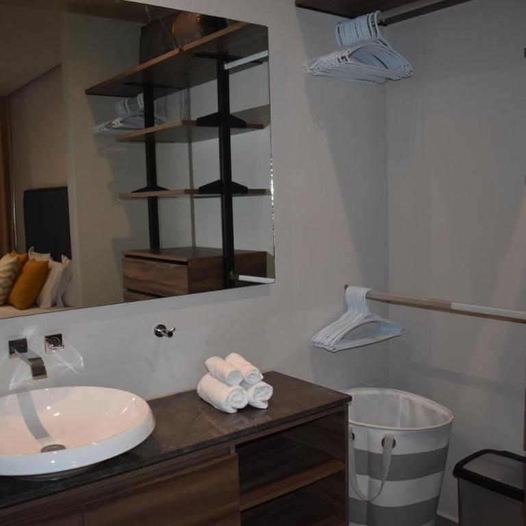 Kaab At The Park by The Spot Rentals - One-Bedroom Apartment - 21