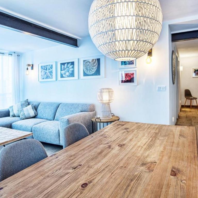 GLP Dreams Torre Alazan - Three-Bedroom Apartment - 15