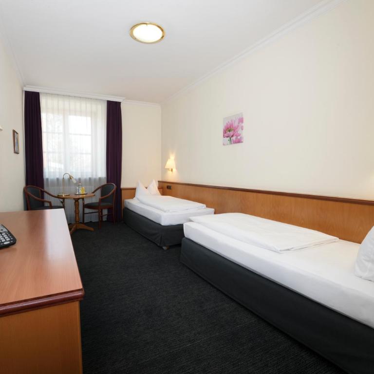 Landhotel Hirsch - Doppelzimmer - 6