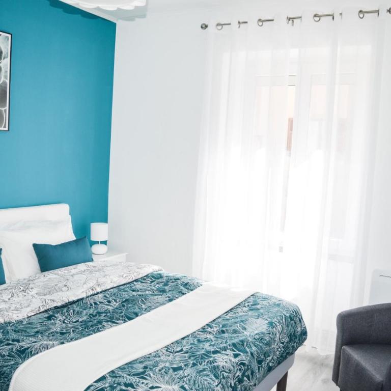 Le Blue St Léon : 2 pièces COZY Lit King Size WIFI - Apartment mit 1 Schlafzimmer - 24