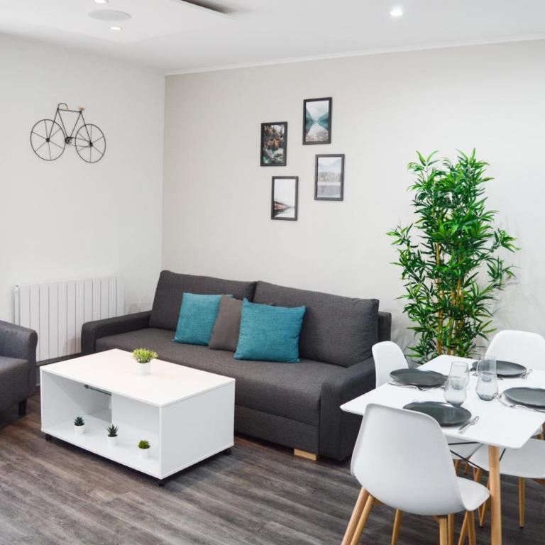 Le Blue St Léon : 2 pièces COZY Lit King Size WIFI - Apartment mit 1 Schlafzimmer - 1
