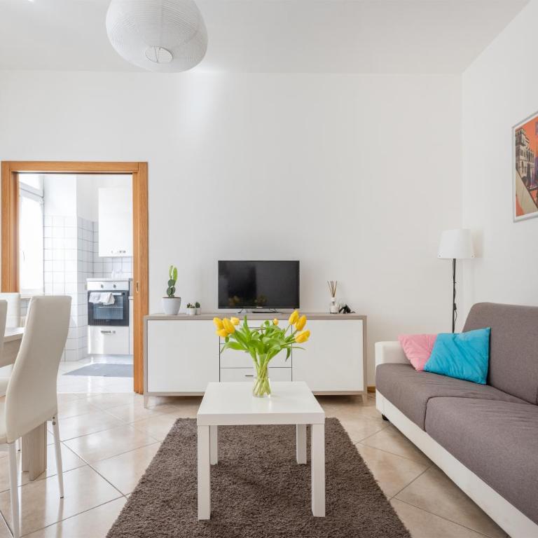 Residenza Ester - Appartamento con Balcone - 12