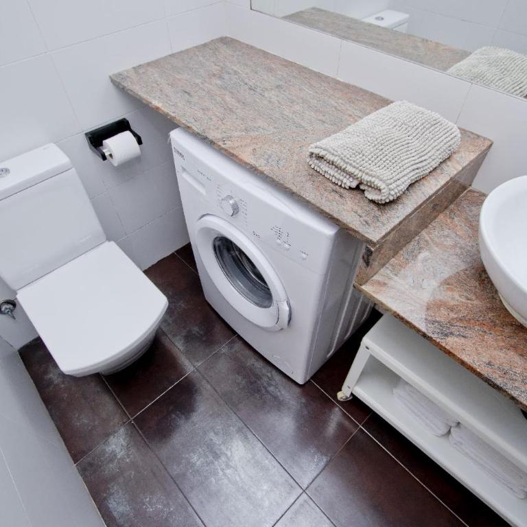 Barcelona City Apartment - Standard Apartment - 2