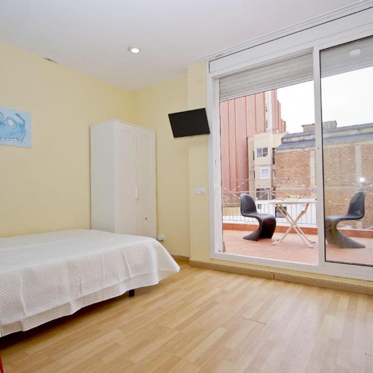 Barcelona City Apartment - Standard Apartment - 21