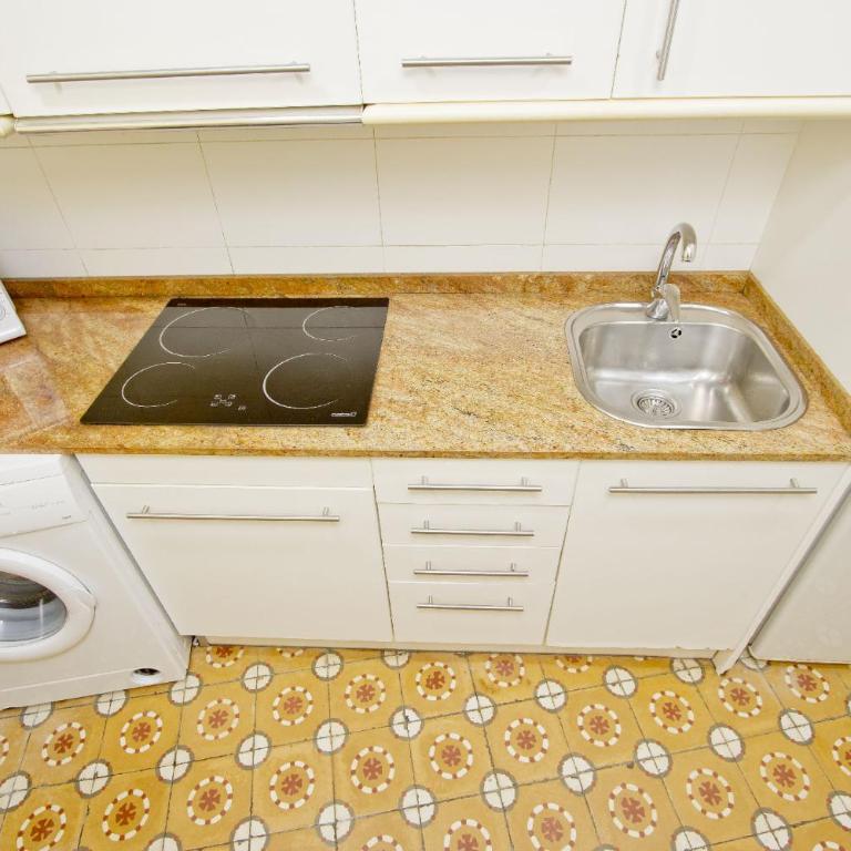 Barcelona City Apartment - Standard Apartment - 56