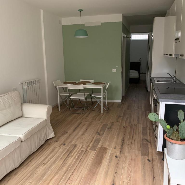 RAFQA Suites SAN SIRO'S VIEW lotto CITY LIFE de angeli FIERA with garden - One-Bedroom Apartment - 10
