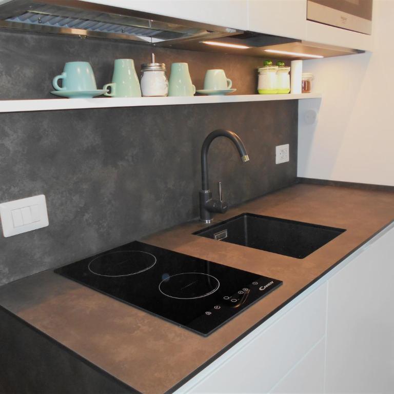 Area Milano Apartments - Tadino 17 close to Central Station - Appartamento con 1 Camera da Letto - 17