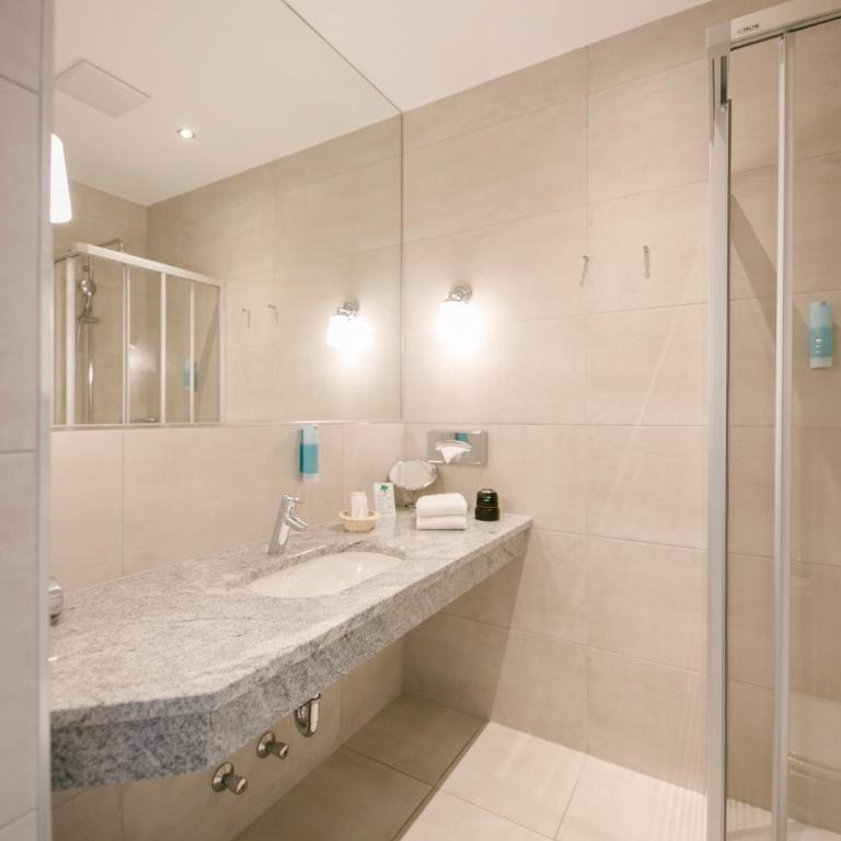 Hotel Sailer - Camera Tripla Comfort - 6