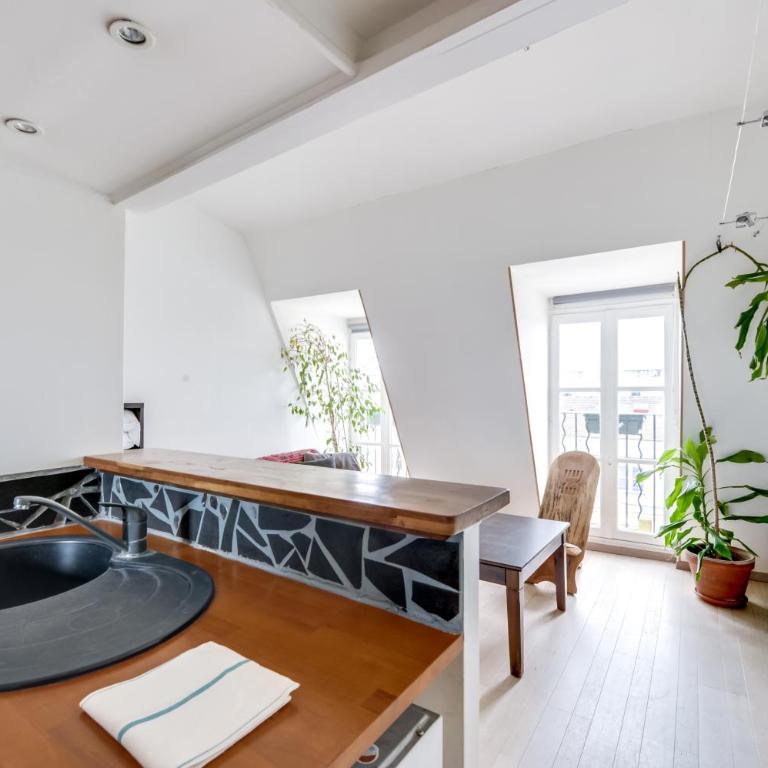 Châtelet, rue de la Ferronnerie - ID 161 - Appartement - 9