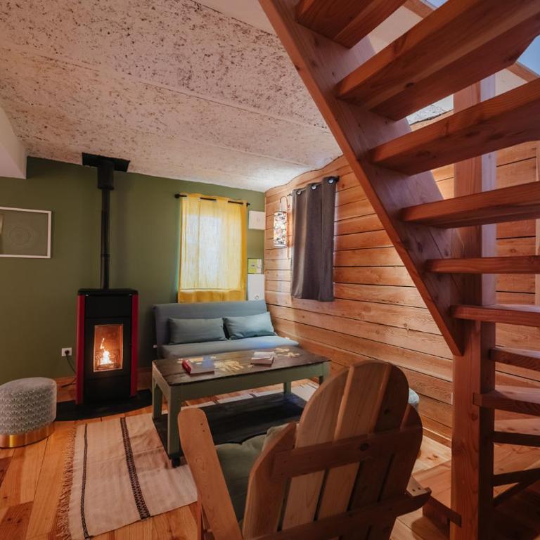 La petite maison Basse Corréo - Gîte 2 Chambres - 9