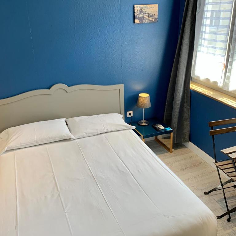 Hôtel Le Petit Baigneur - Chambre Double Standard - 3