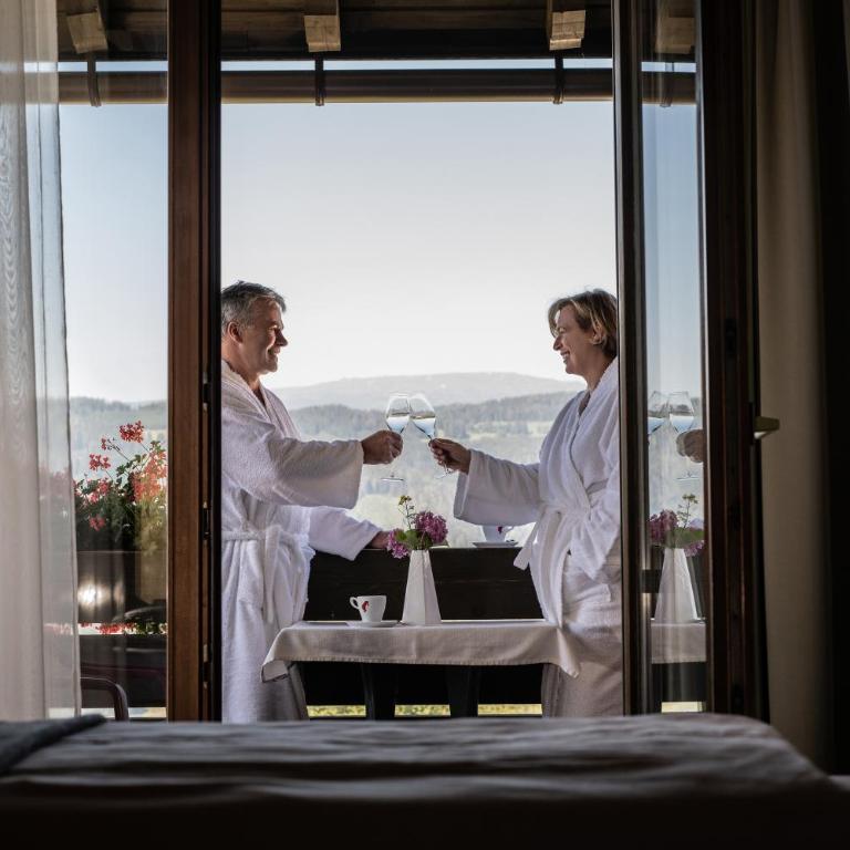 Hotel-Gasthof Deixelberger - Chambre Double avec Balcon - 1