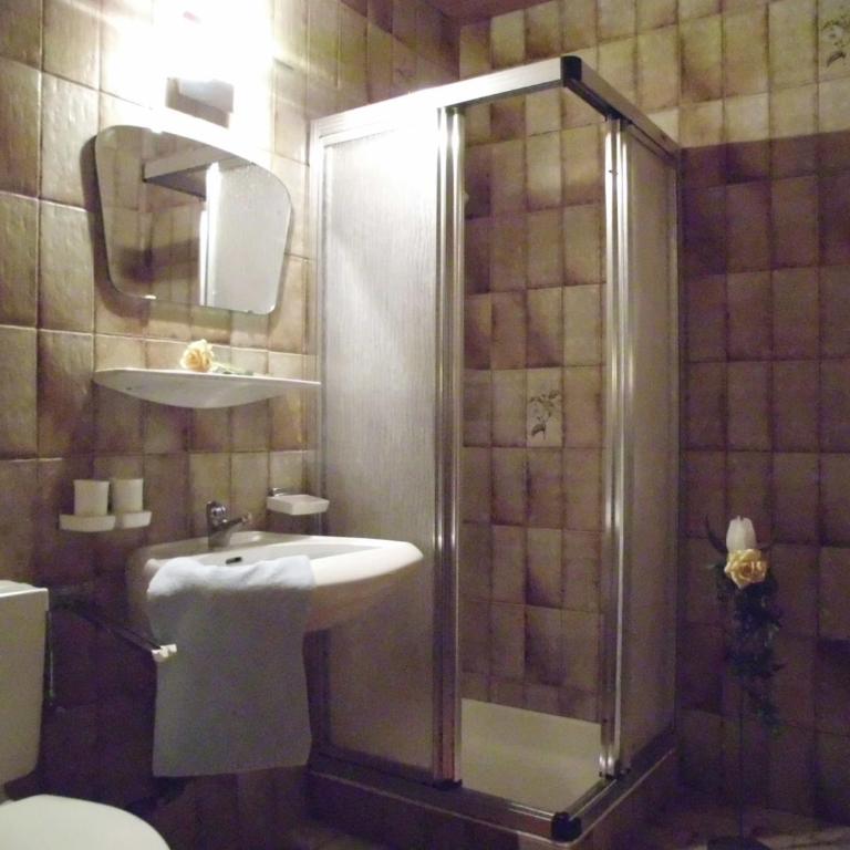 Ferienwohnungen Rahm - Studio-Apartment mit Balkon - 8