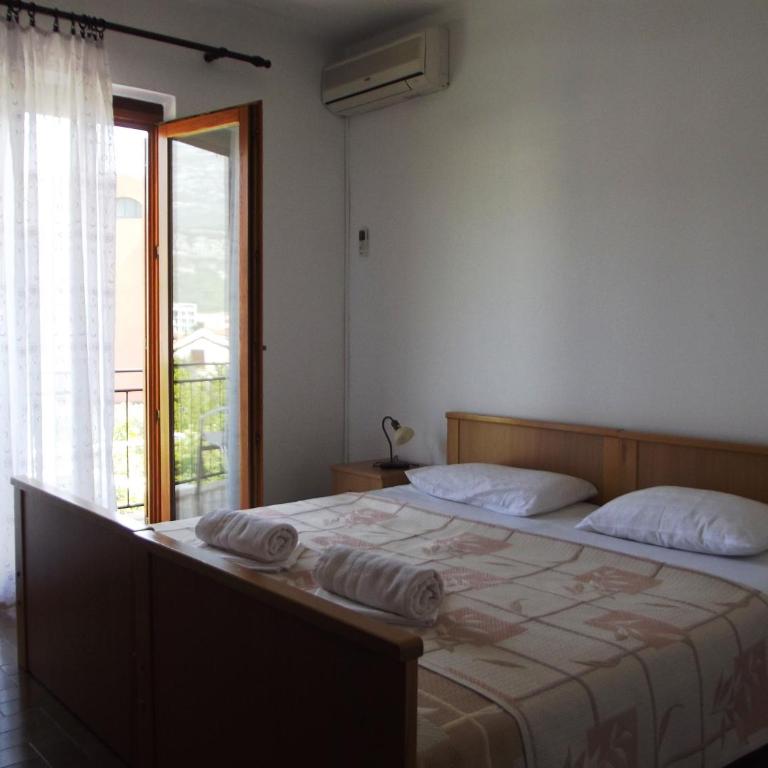 Apartments Budva Center - Apartman sa 2 Spavaće Sobe i Balkonom - 15