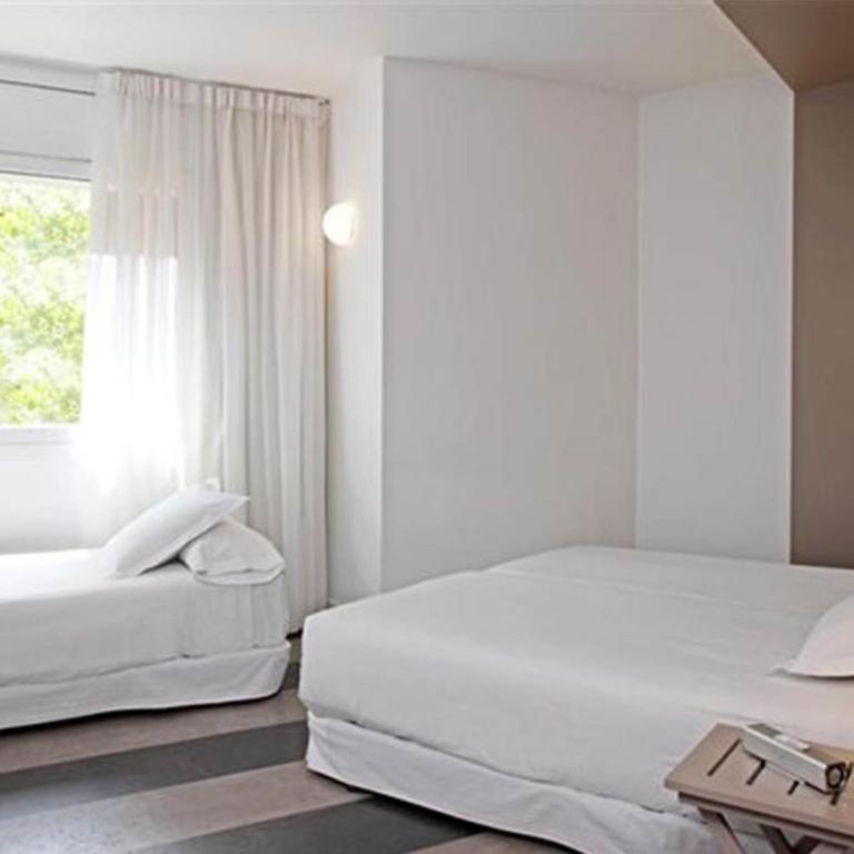 Sixties Ramblas - Triple Room - 2