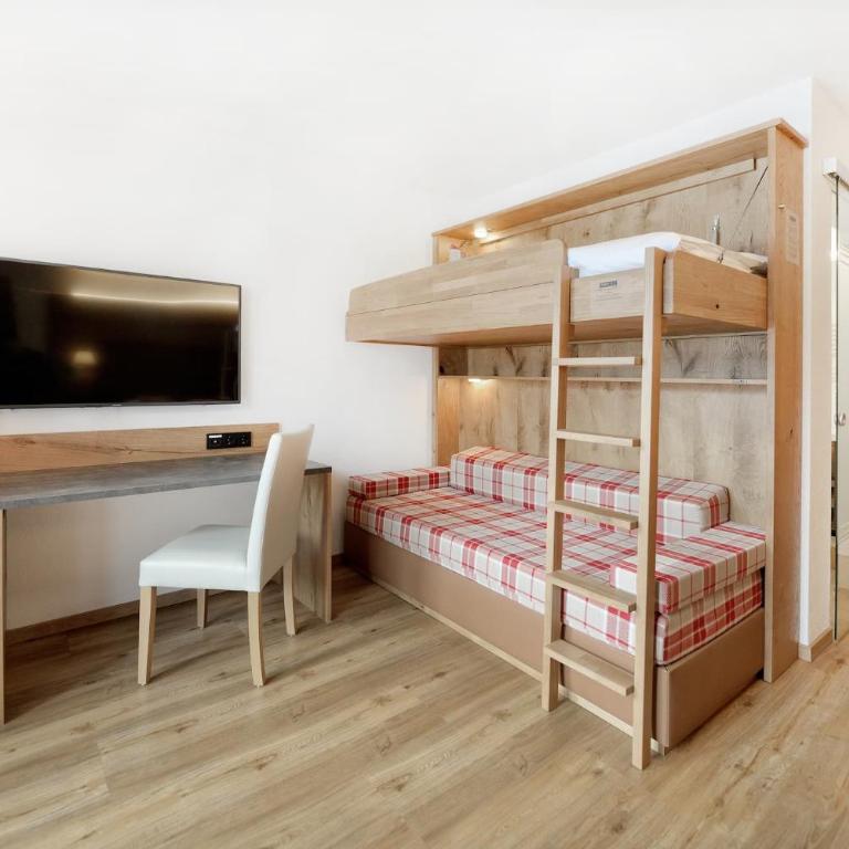 Hotel Alpina Superior - Junior Suite mit Balkon - 10