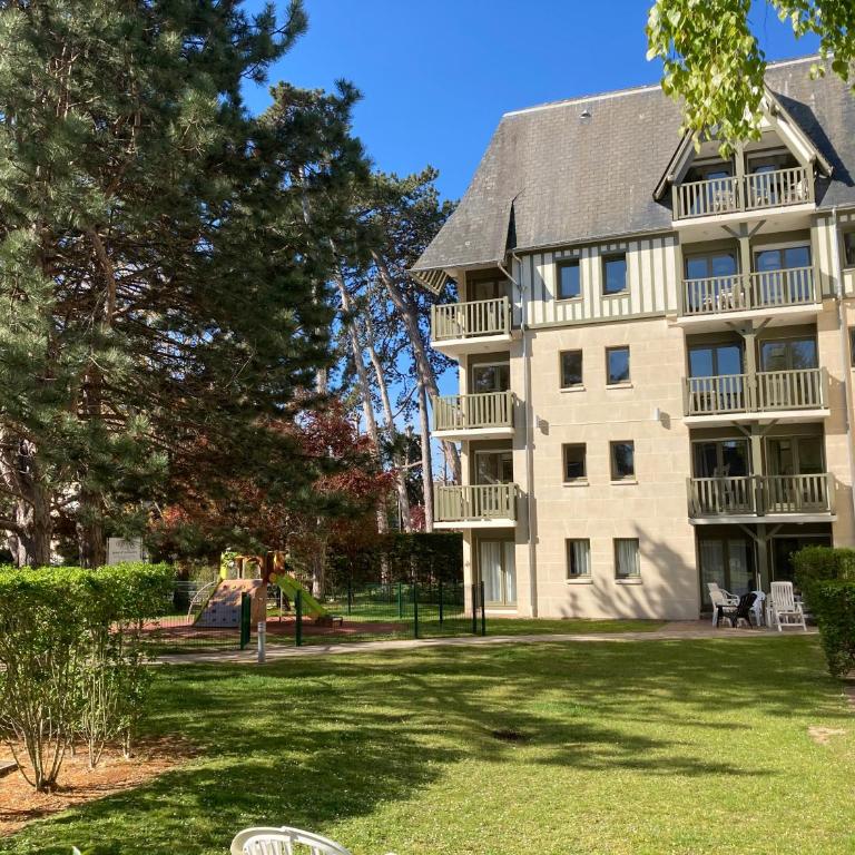 Le Studio De Deauville Plage - Studio avec Vue sur Jardin - 5