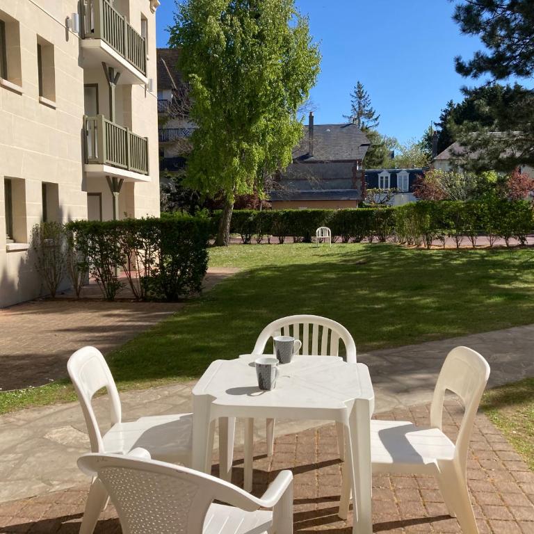 Le Studio De Deauville Plage - Studio avec Vue sur Jardin - 10