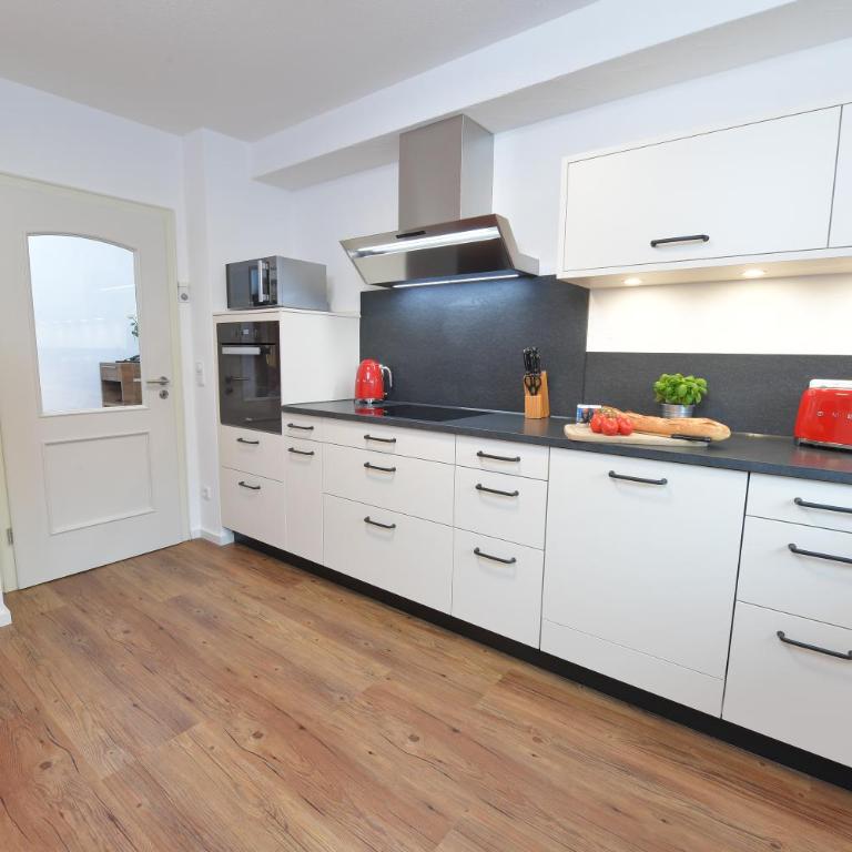 Ferienwohnungen Gerlach - Deluxe Apartment mit 1 Schlafzimmer und Balkon - 7