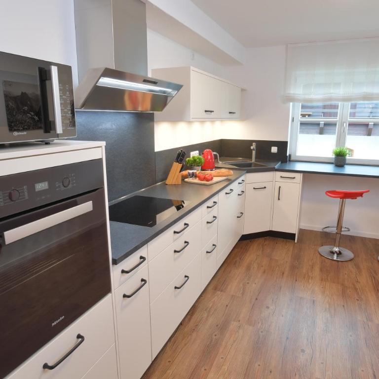 Ferienwohnungen Gerlach - Deluxe Apartment mit 1 Schlafzimmer und Balkon - 15