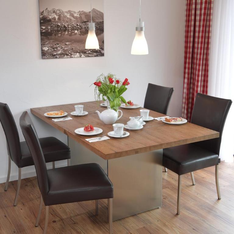 Ferienwohnungen Gerlach - Deluxe Apartment mit 1 Schlafzimmer und Balkon - 11
