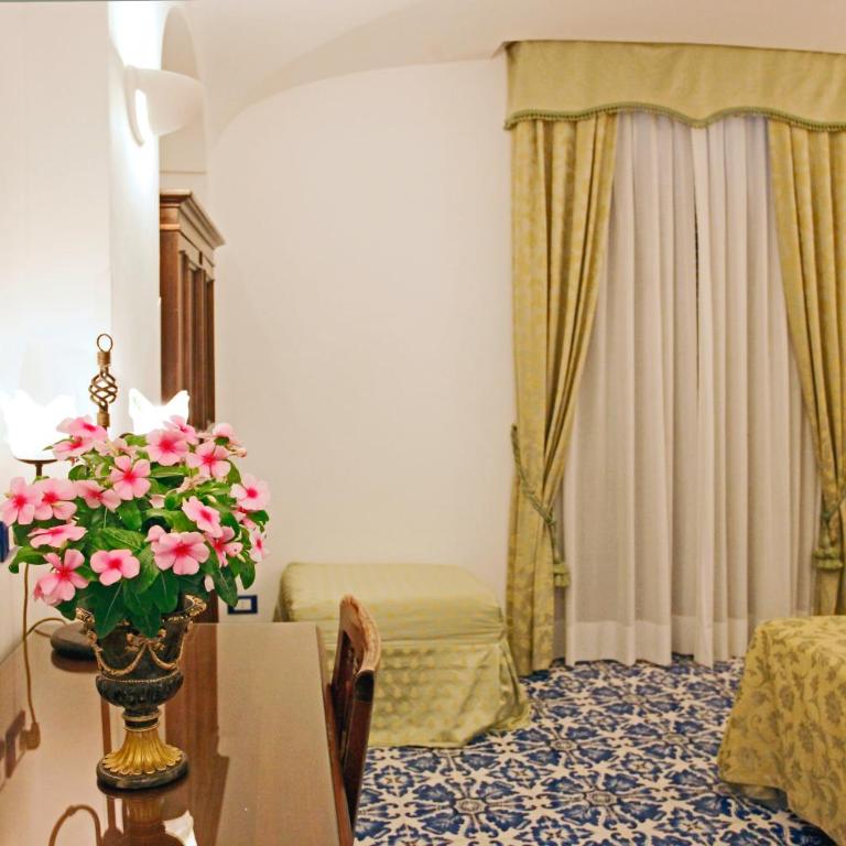 Villa Borgo San Michele - Camera Standard Matrimoniale/Doppia con Letti Singoli con Vista Mare - 10