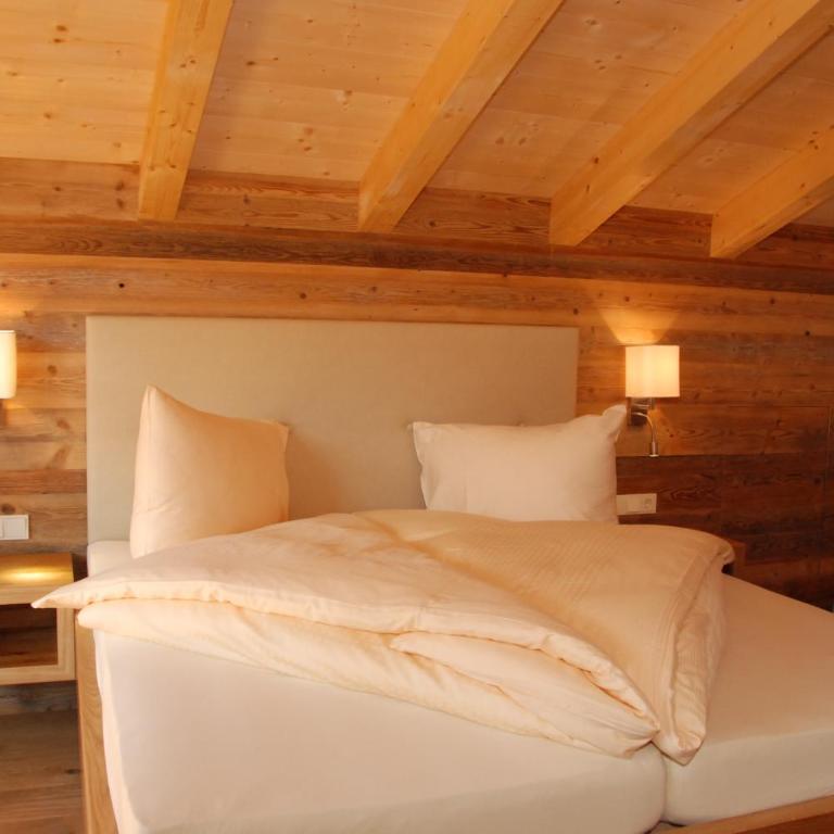 Hotel Gasthof Erbhof Anderlhof - Doppelzimmer mit Balkon - 2