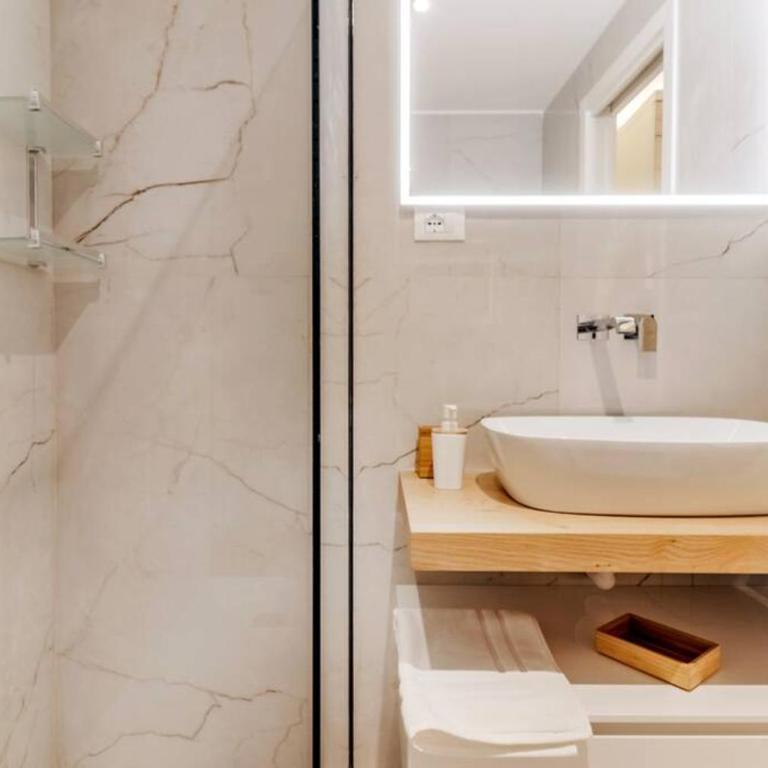 NAVONA luxury loft with terrace - Loft - 11