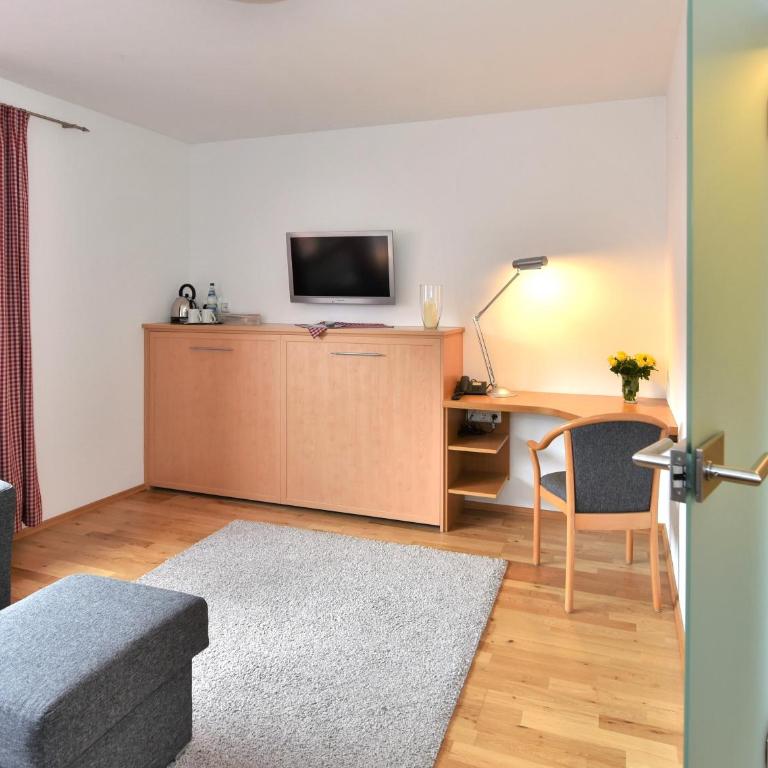 Hotel AlpIn Bed & Breakfast - Familienzimmer mit Bergblick - 1
