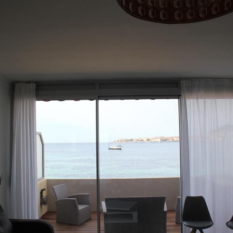 studio pieds dans l’eau - Apartment - 5