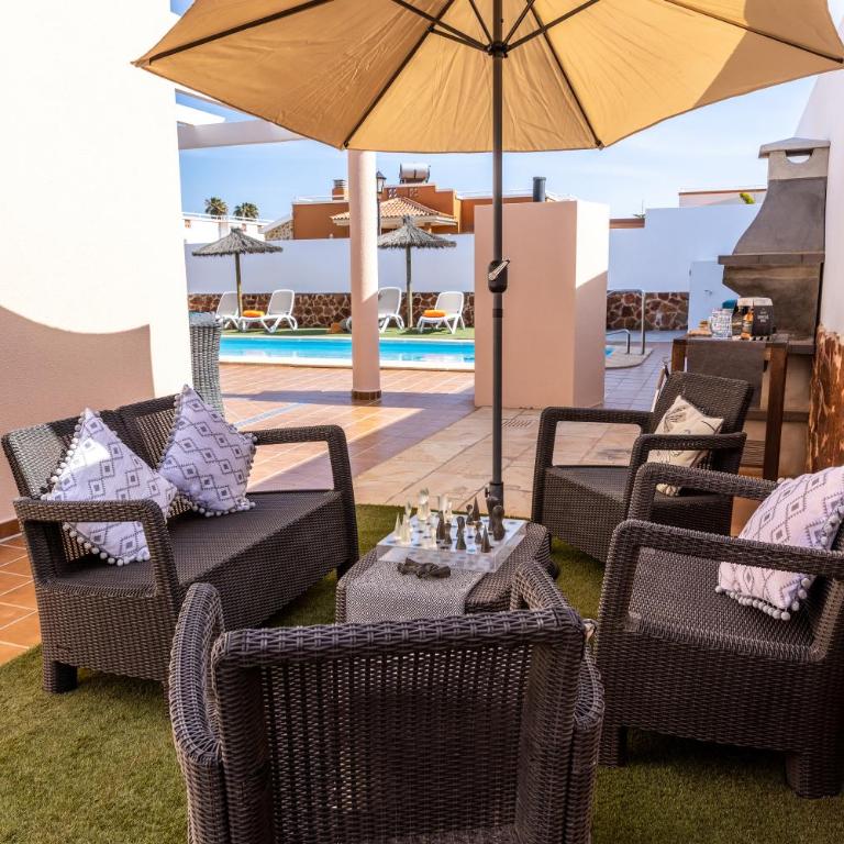 Villa with private pool, near beach and golf Caleta de Fuste- Villa Charlotte - Villa con piscina privada - 15