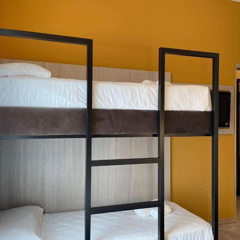 Hotel Iris Jesolo - Camera Familiare Superior - 2