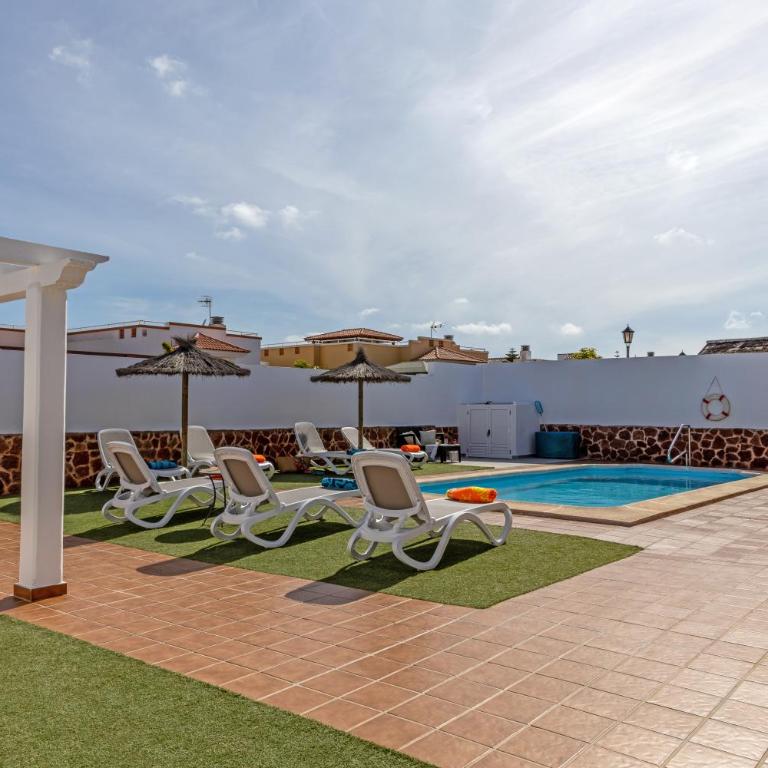 Villa with private pool, near beach and golf Caleta de Fuste- Villa Charlotte - Villa con piscina privada - 9