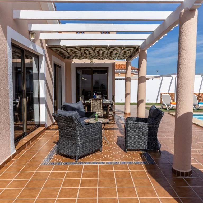 Villa with private pool, near beach and golf Caleta de Fuste- Villa Charlotte - Villa con piscina privada - 16