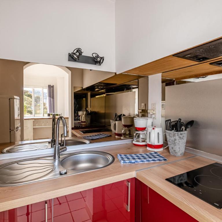 Les pieds dans l'eau par Dodo-a-Cassis - Appartement - 18