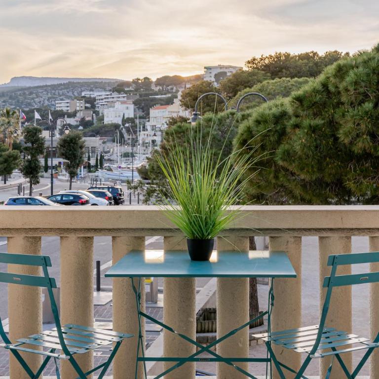 Les pieds dans l'eau par Dodo-a-Cassis - Appartement - 3