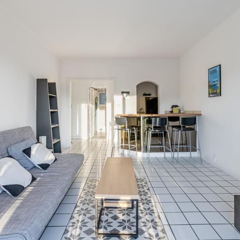 Les pieds dans l'eau par Dodo-a-Cassis - Appartement - 12