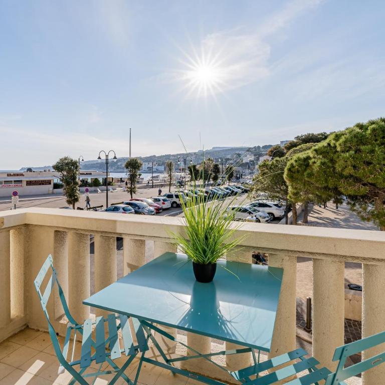 Les pieds dans l'eau par Dodo-a-Cassis - Appartement - 1