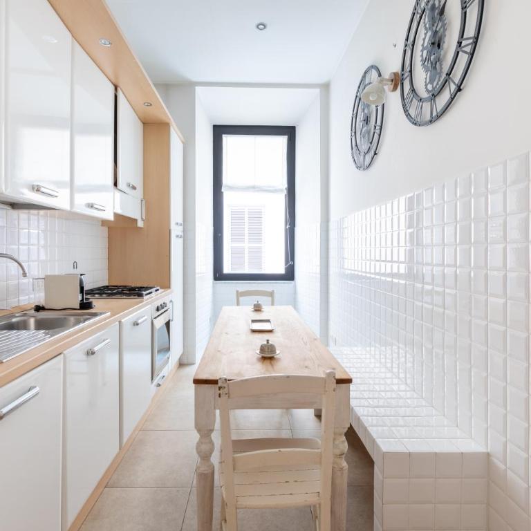 maison Colosseo - Appartamento con 2 Camere da Letto - 17
