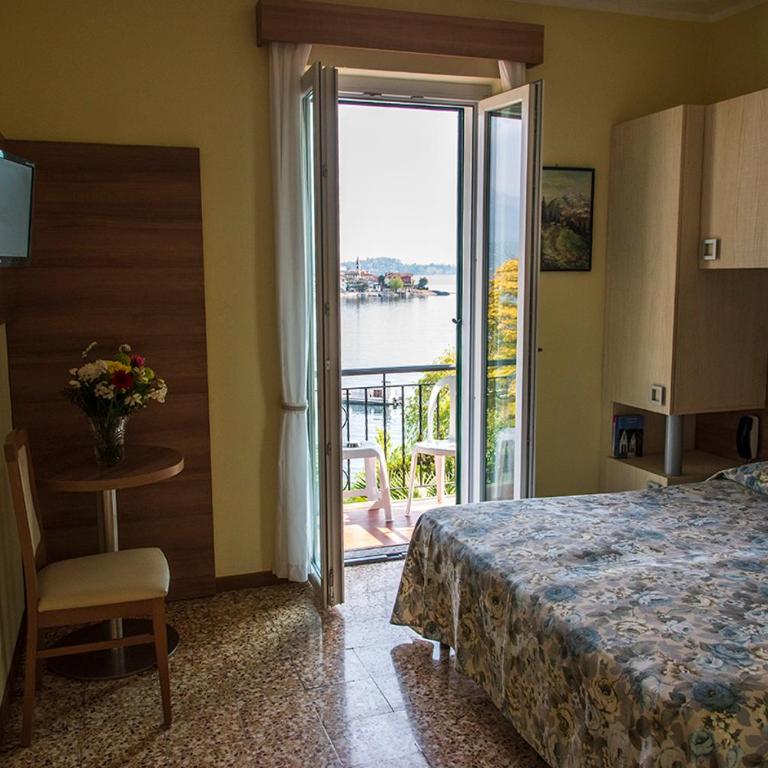 Hotel Villa Ruscello - Matrimoniale con Balcone e Vista Lago - 3