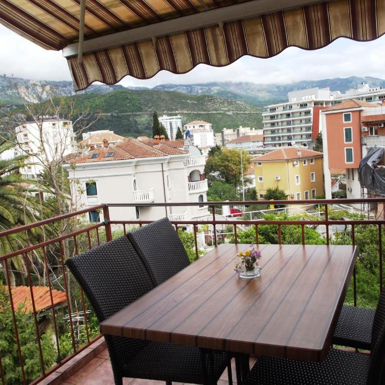 Apartments Budva Center - Komfor Apartman s 2 Spavaće Sobe i Balkonom - 10